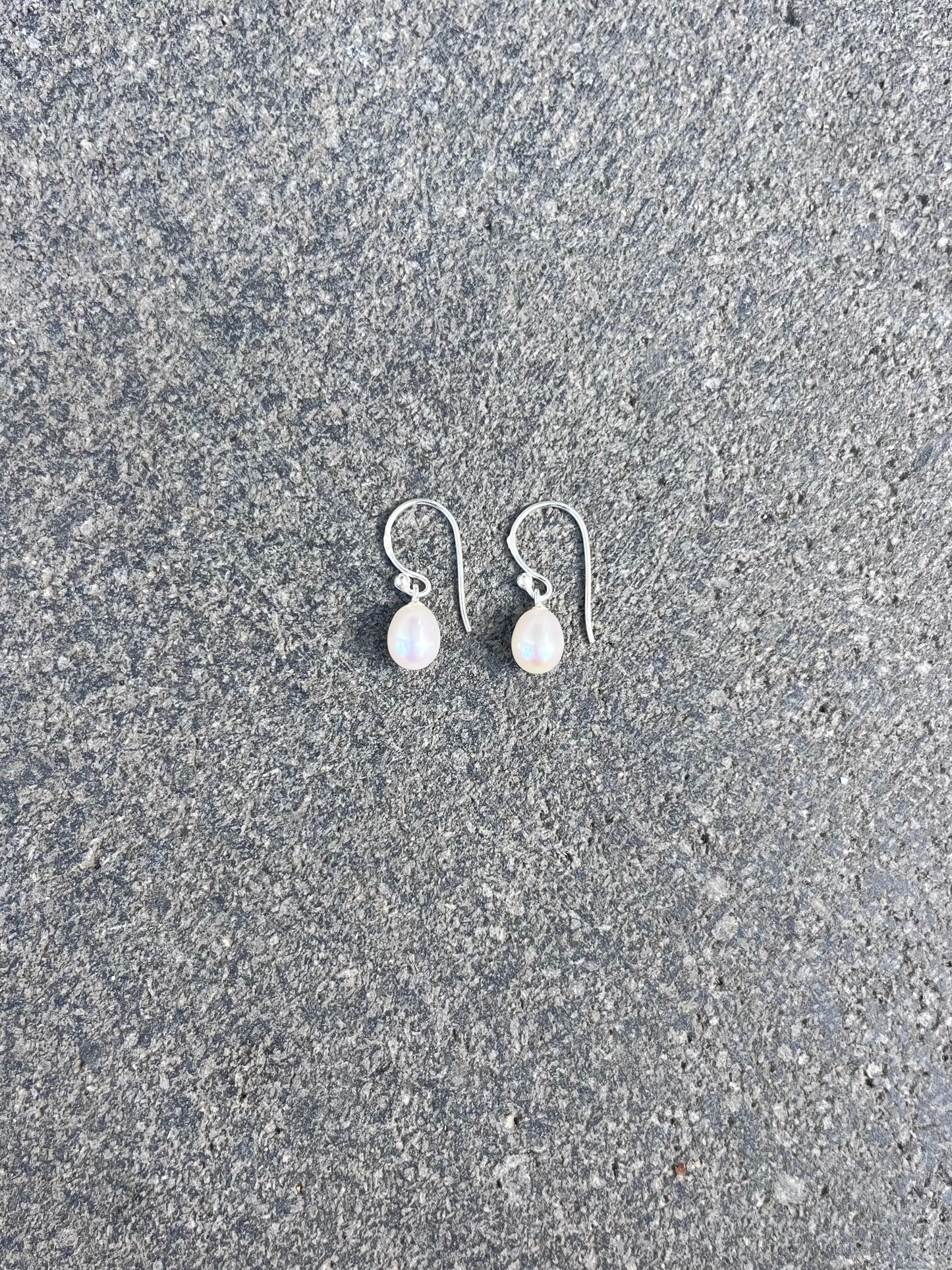 Freshwater Pearl Earrings | PRLE1
