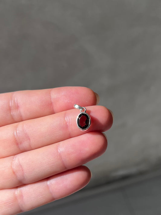 Garnet Pendant | GARP1