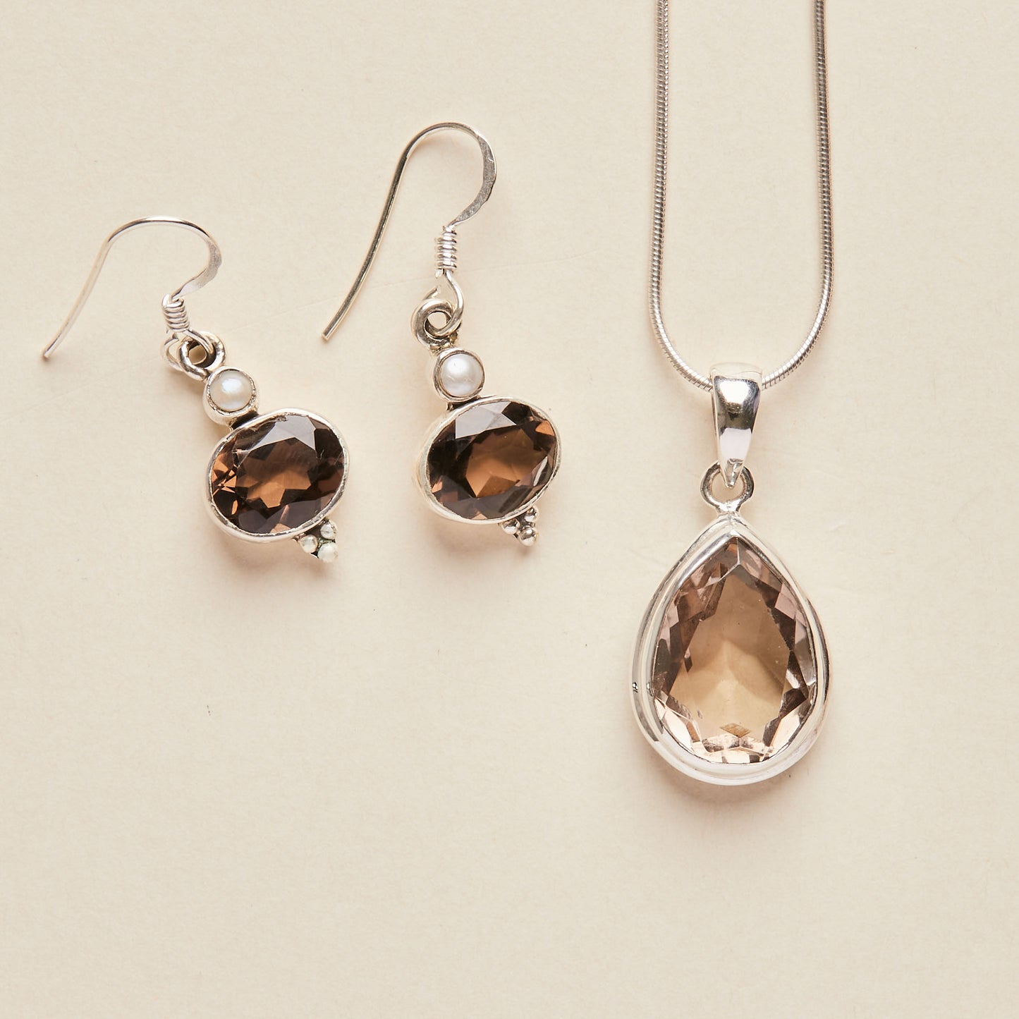 Smoky Quartz Pendant (Pear shape)