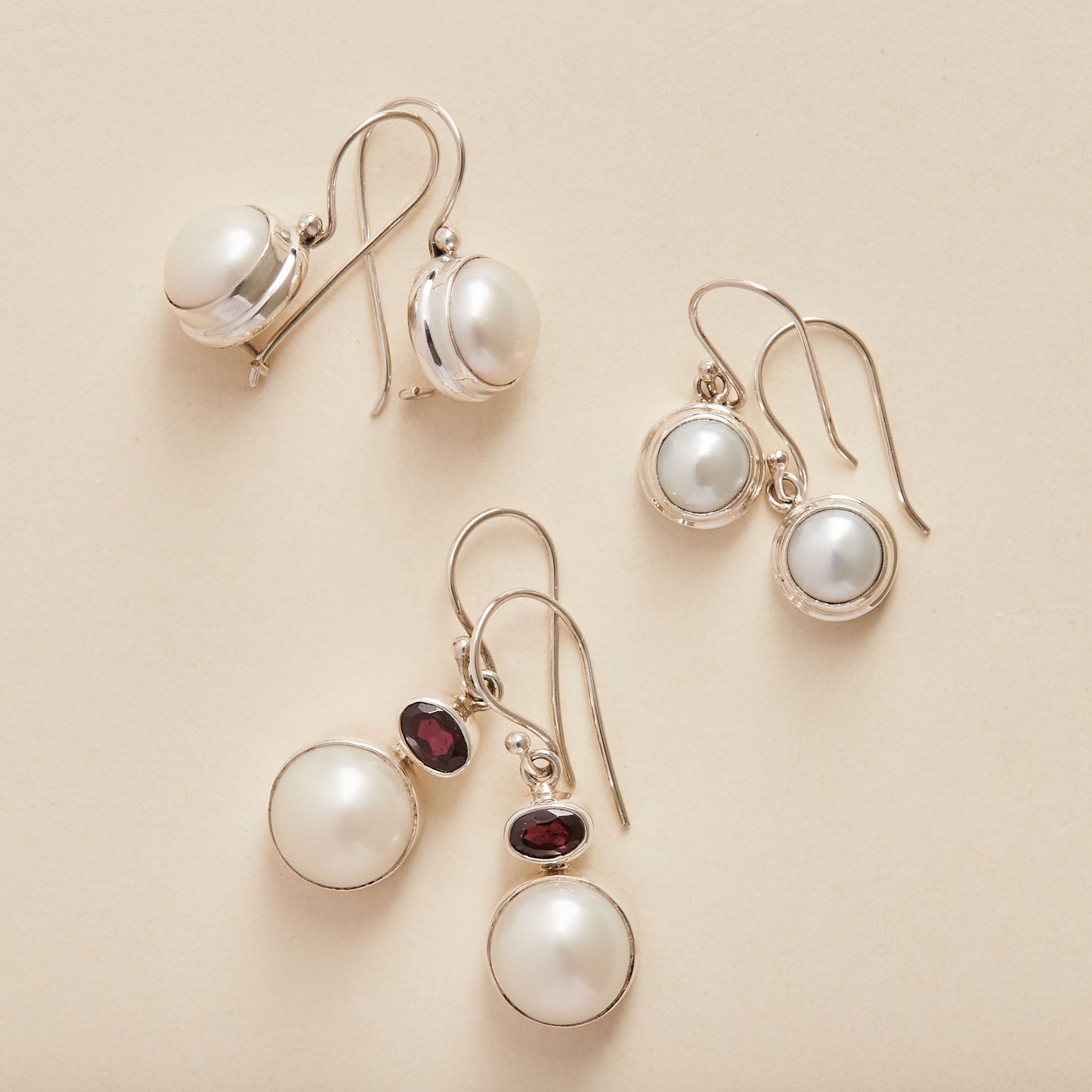 Fresh water Pearl Earrings (double bezel)