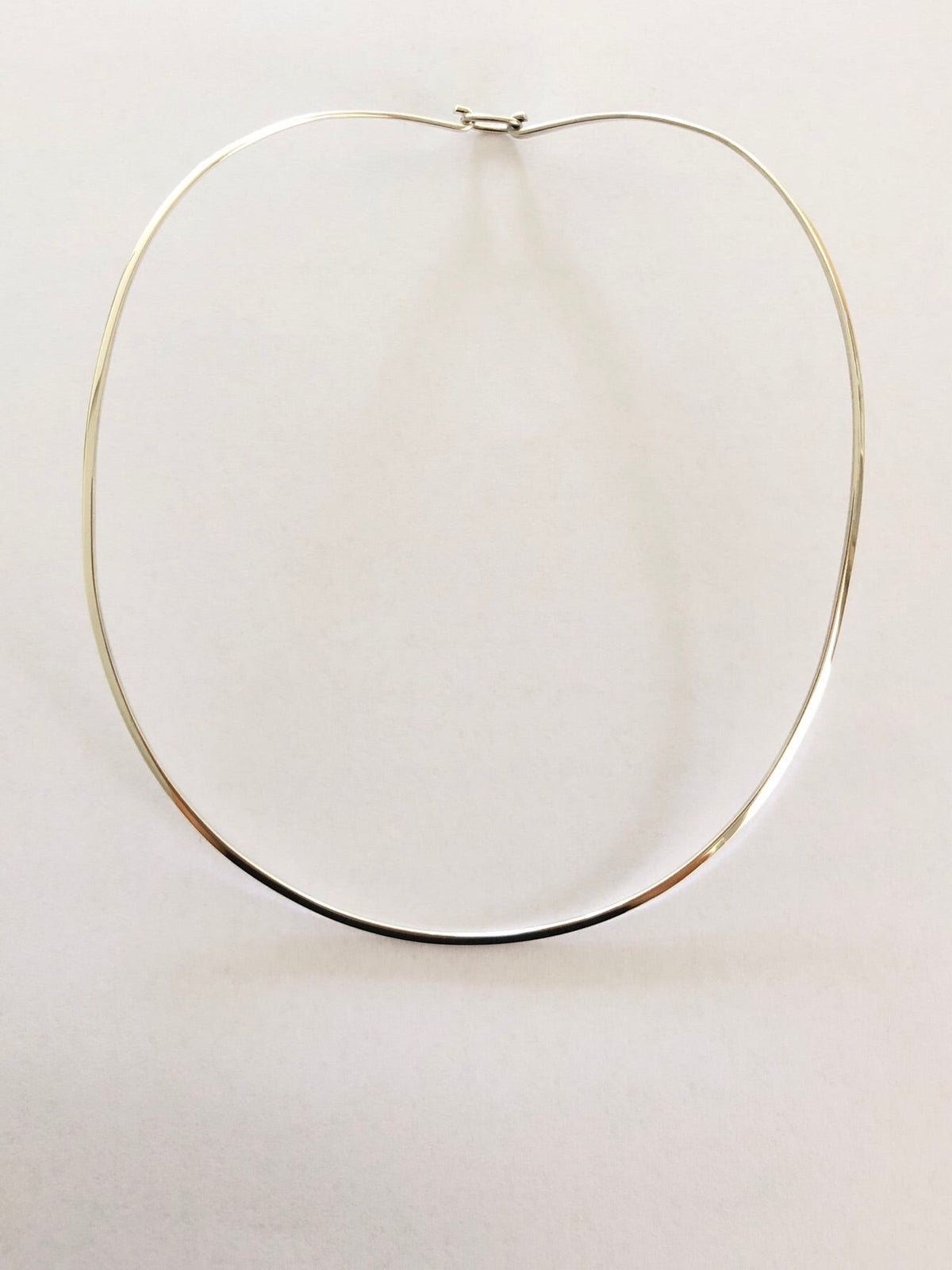 Choker Necklace (solid flat wire)