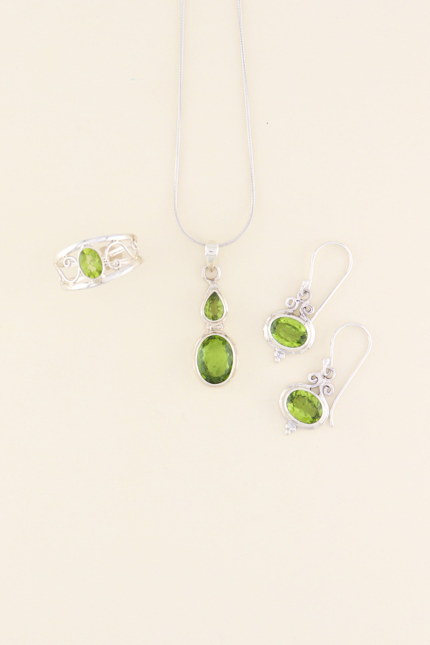 Peridot Ring | PERIR3