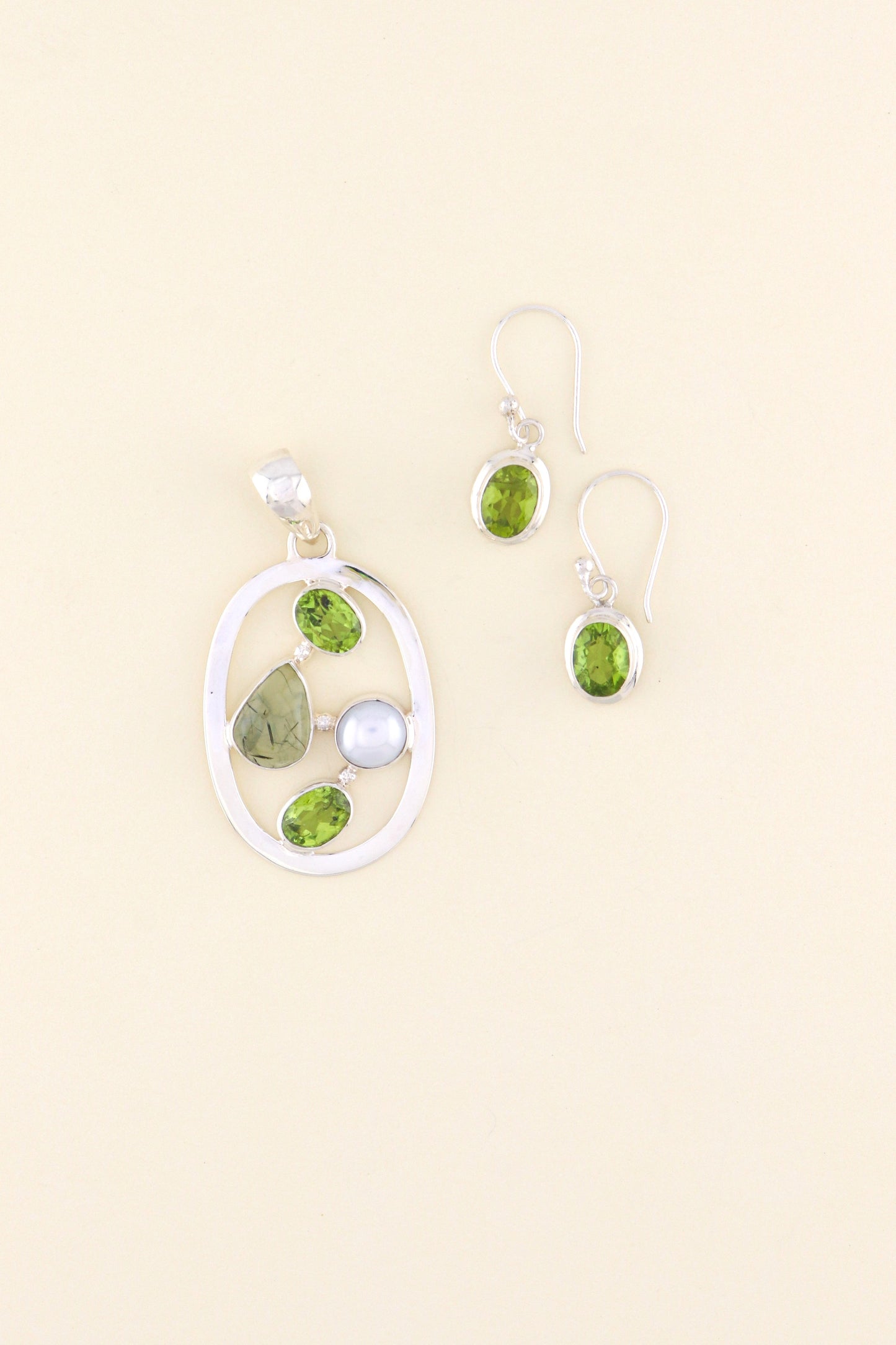 Peridot Earrings | PERIE6