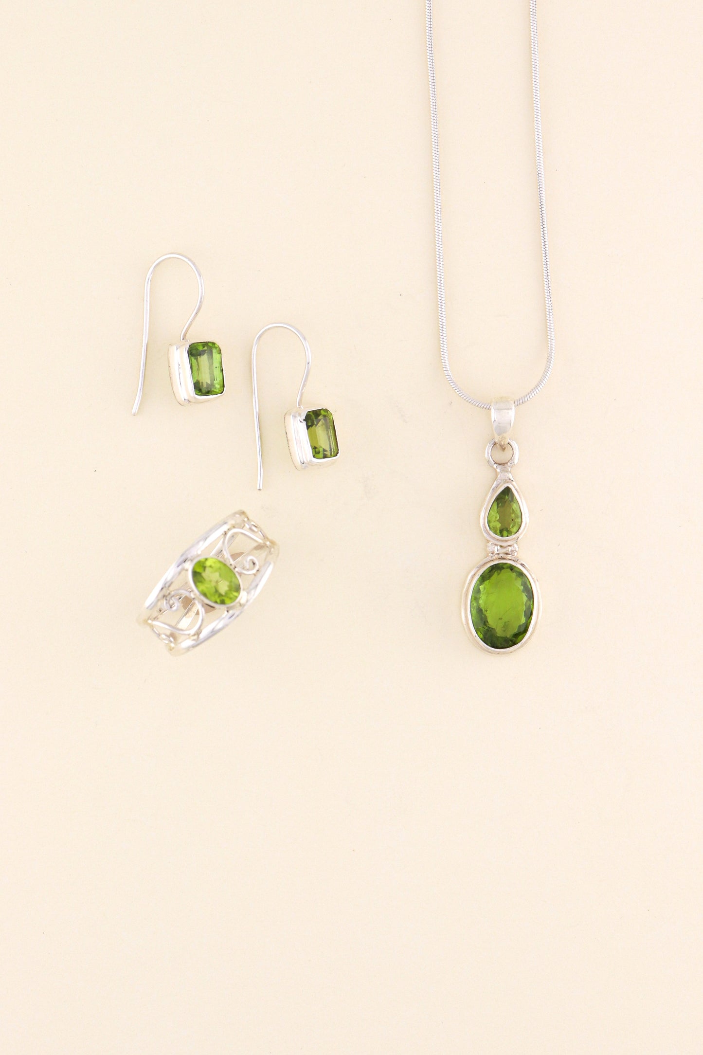 Peridot Ring | PERIR3