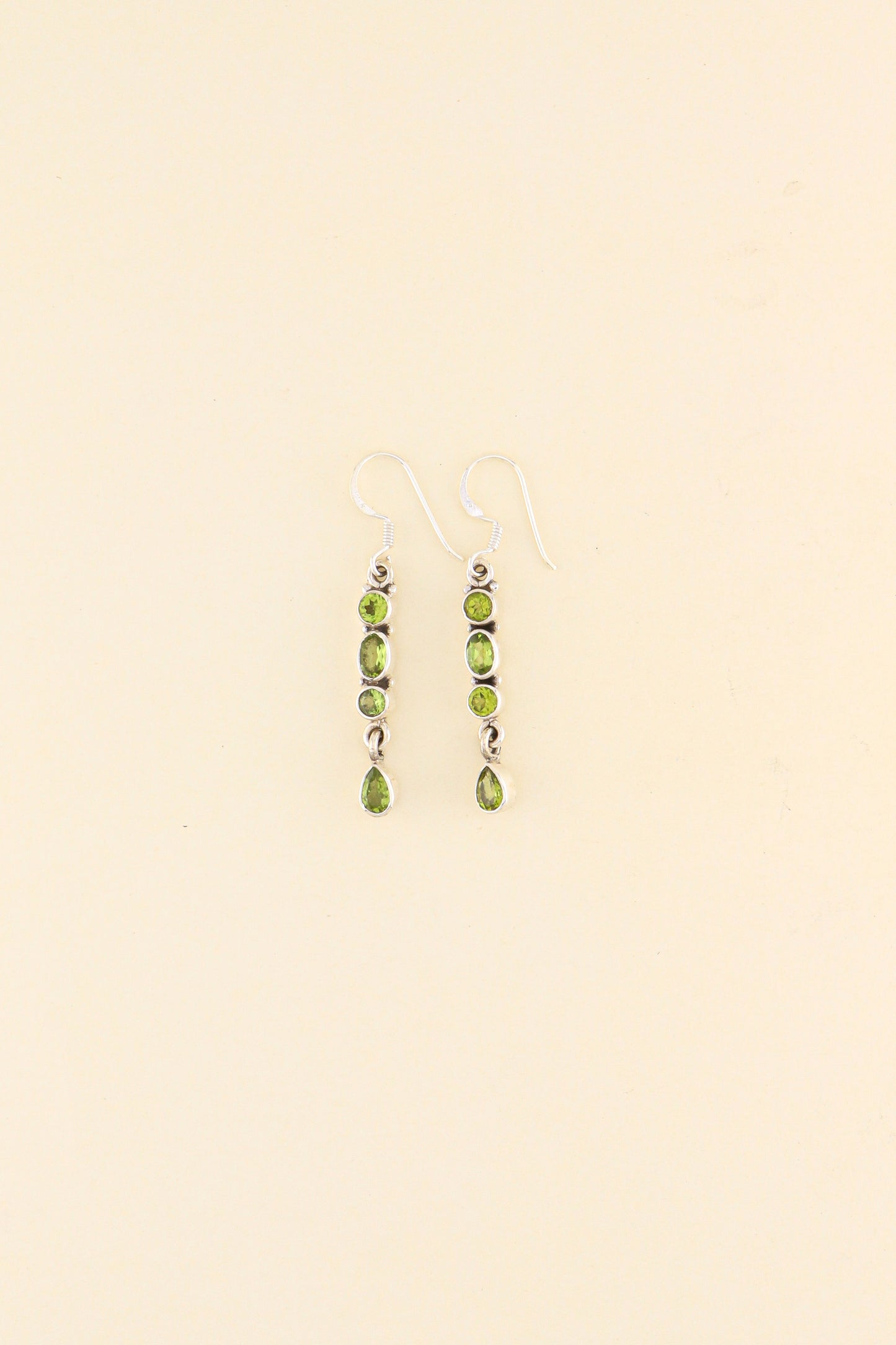 Peridot Earrings | PERIE16