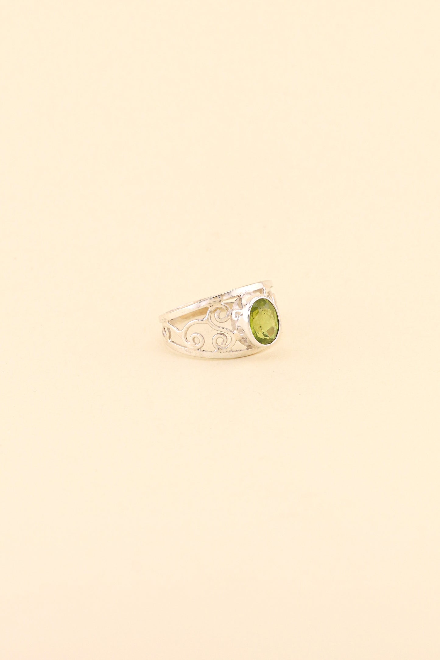 Peridot Ring | PERIR9