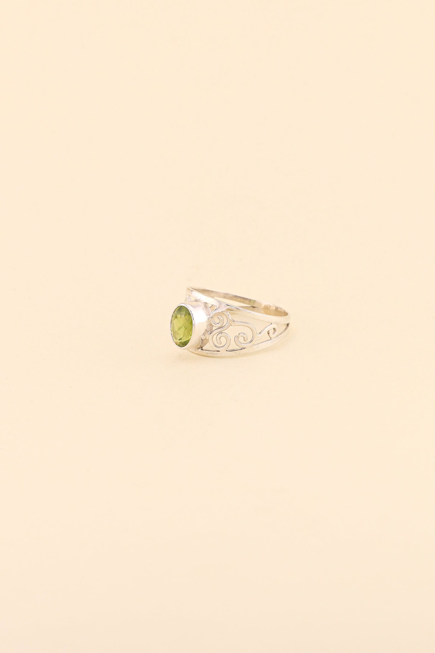 Peridot Ring | PERIR9