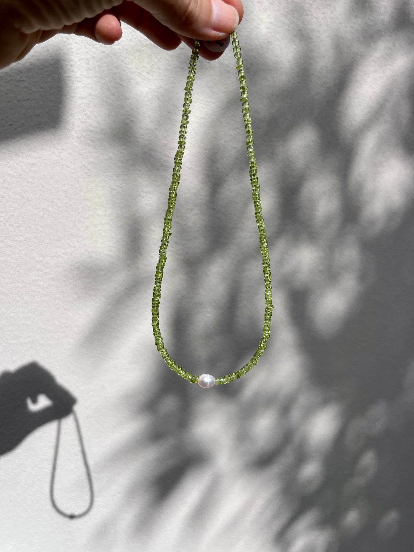 Peridot and Freshwater Pearl Necklace | PERIN1