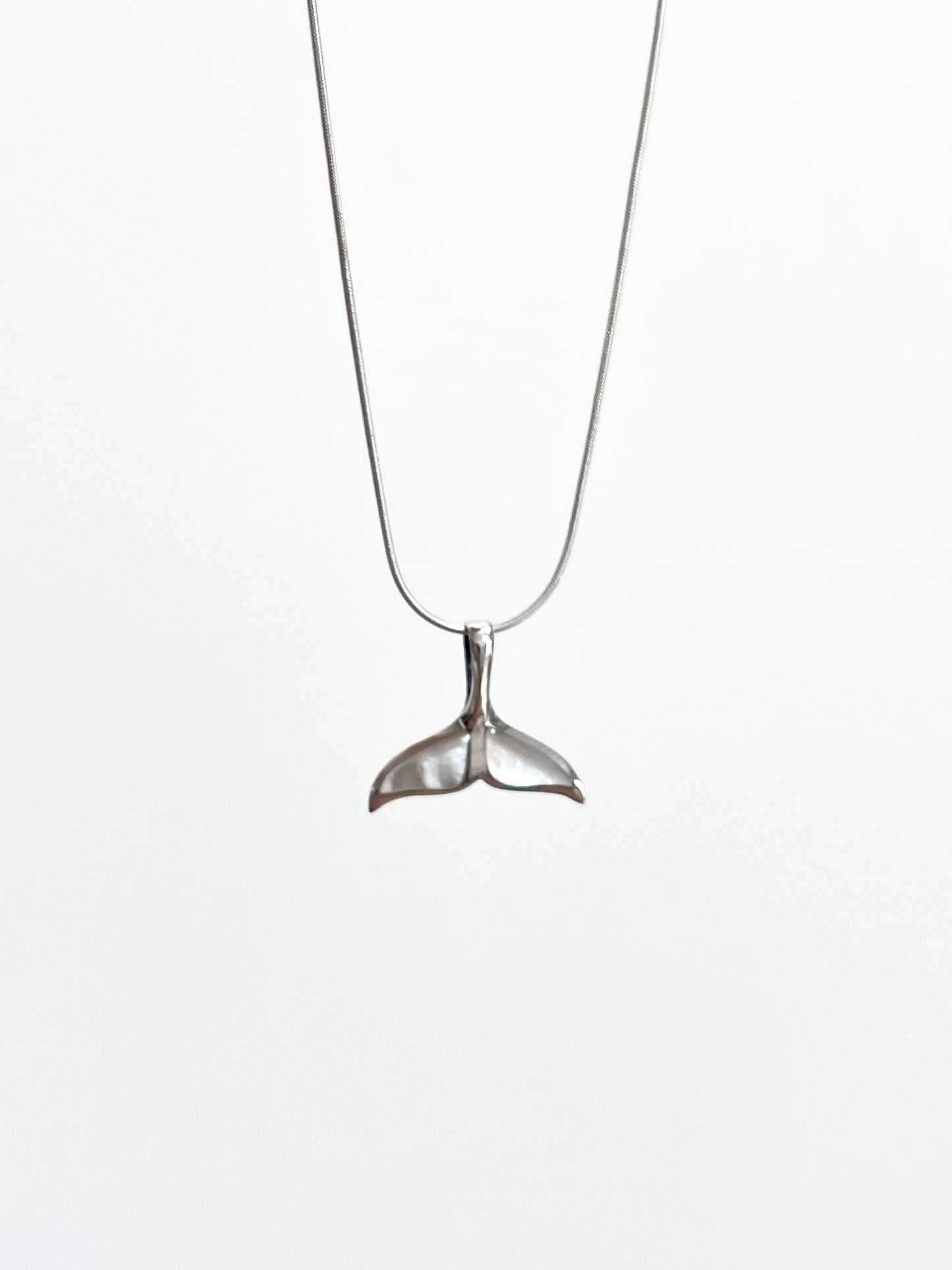 Mother of Pearl whale tail Pendant | MOPP1