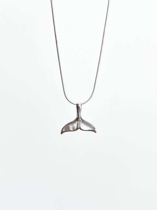 Mother of Pearl whale tail Pendant | MOPP1