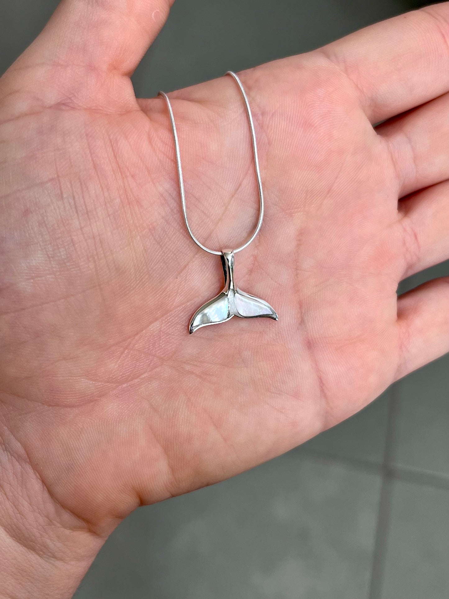 Mother of Pearl whale tail Pendant | MOPP1