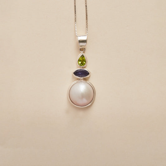 Fresh water Mabe Pearl with Iolite and Peridot Pendant