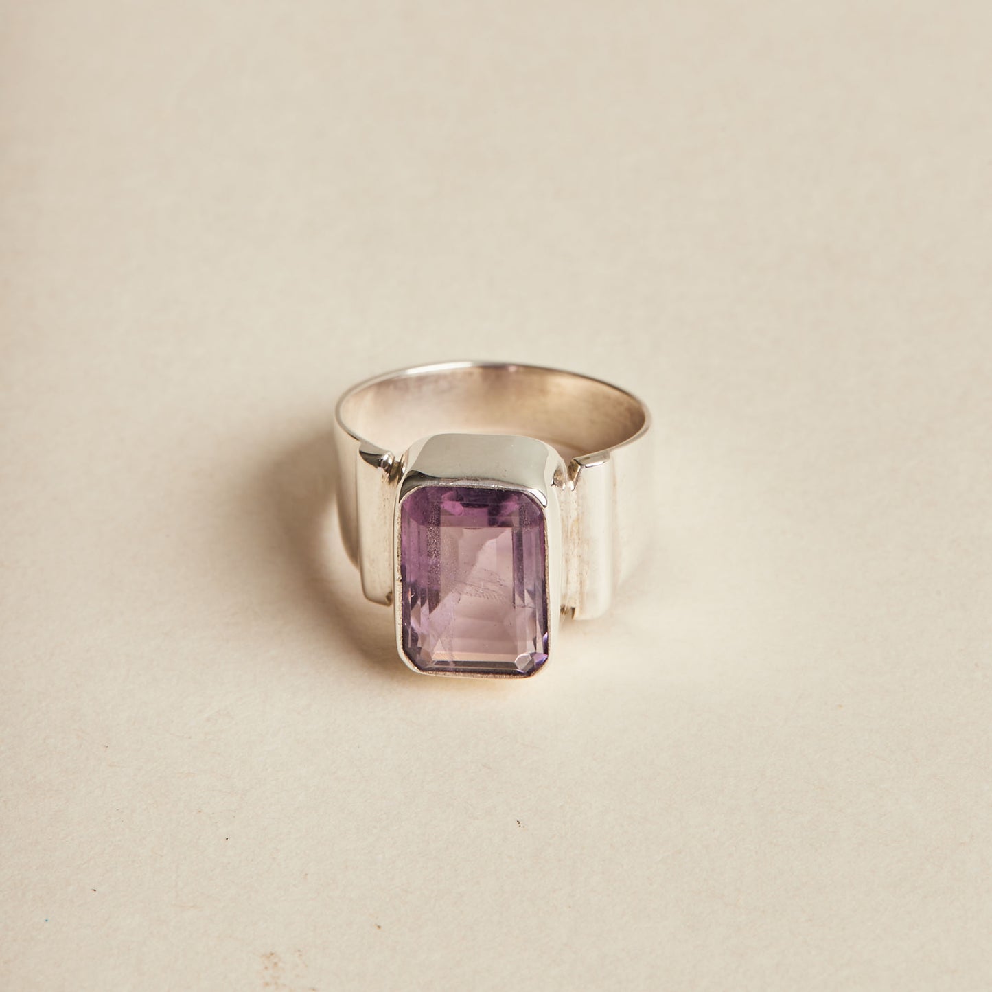 Amethyst Ring (square)