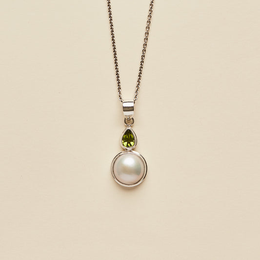 Peridot and Fresh water Mabe Pearl Pendant (large)