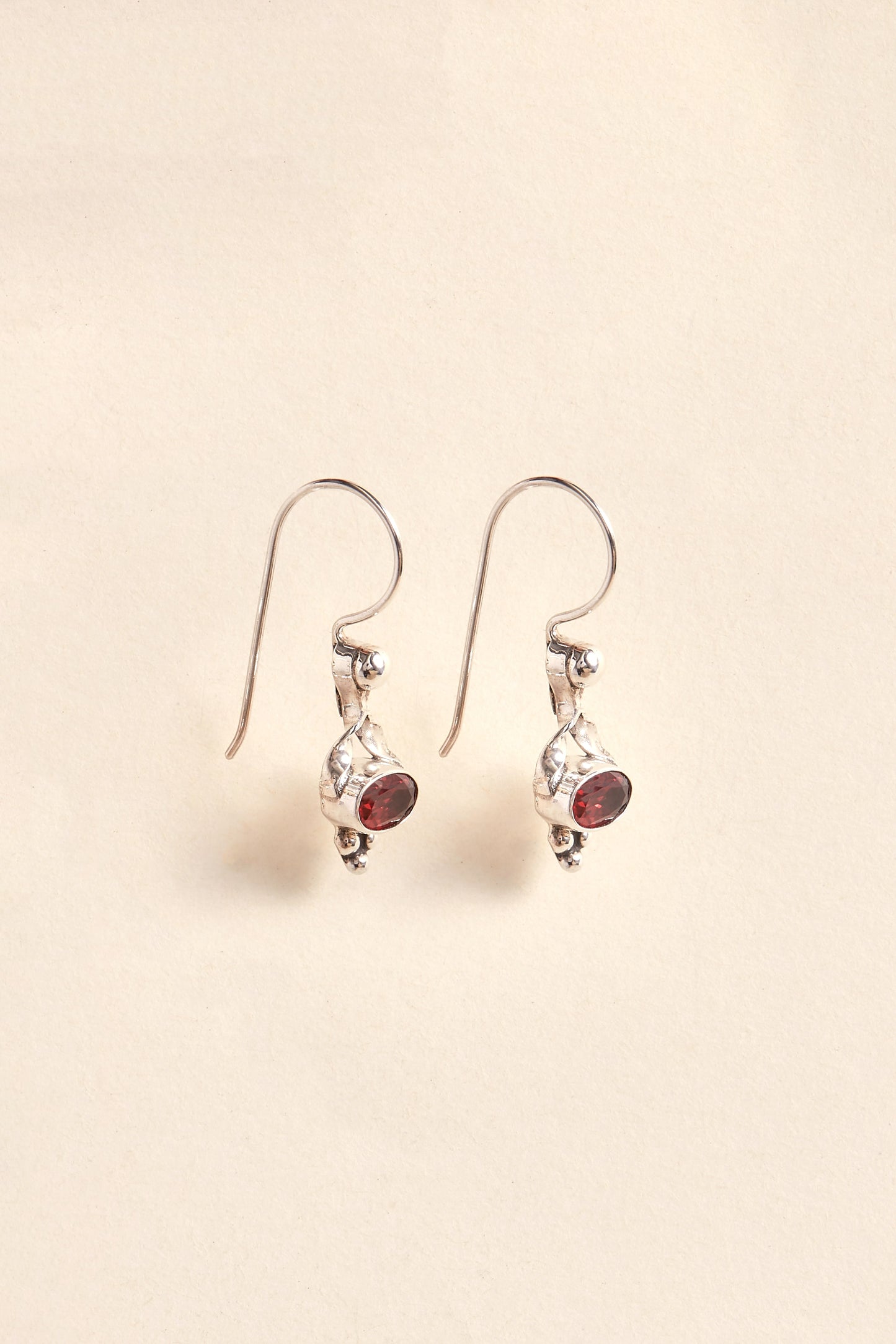 Garnet Earrings (twisted)