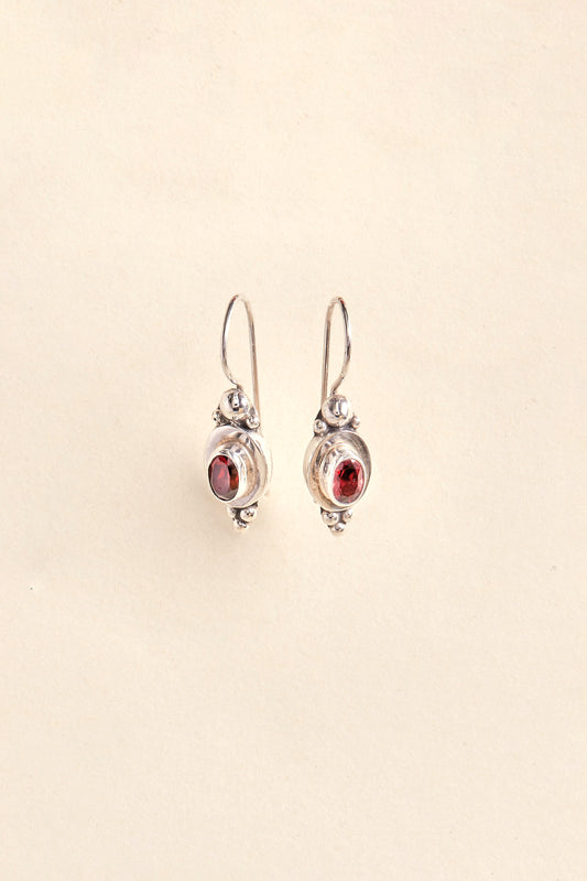 Garnet Earrings (oval dots)