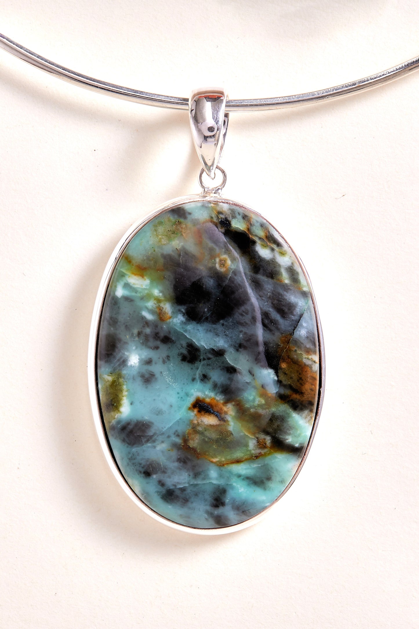 Peruvian Opal Pendant (xxl oval)