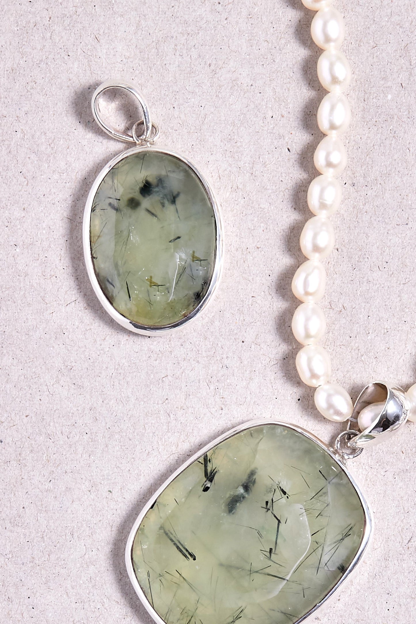 Prehnite Pendant (oval)