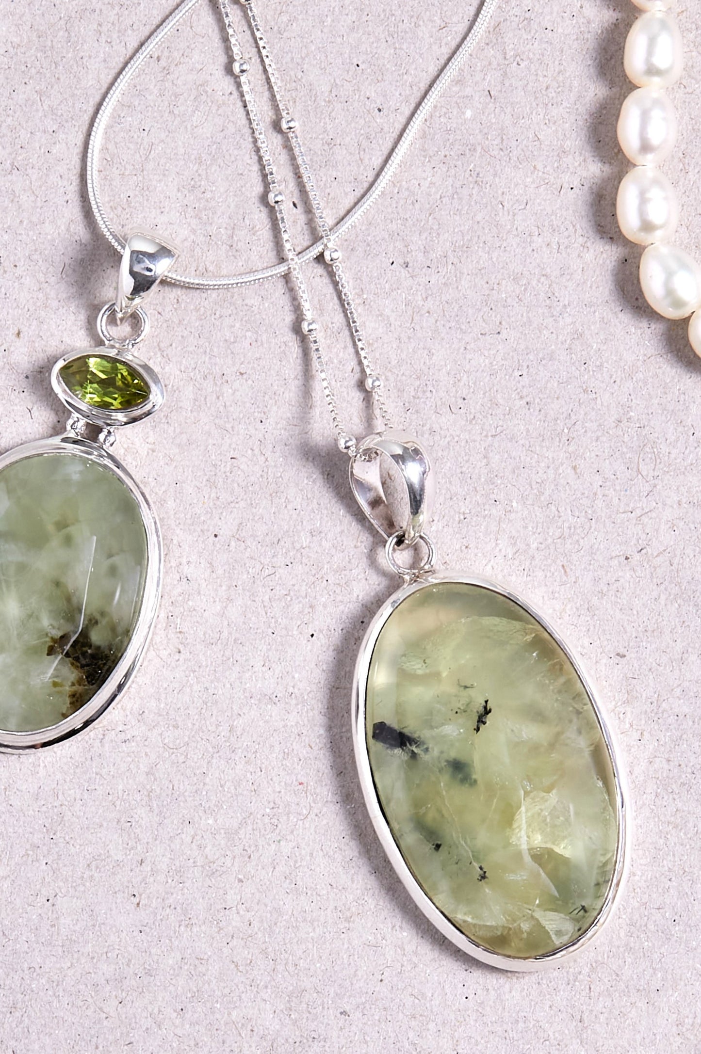 Prehnite Pendant (medium oval)