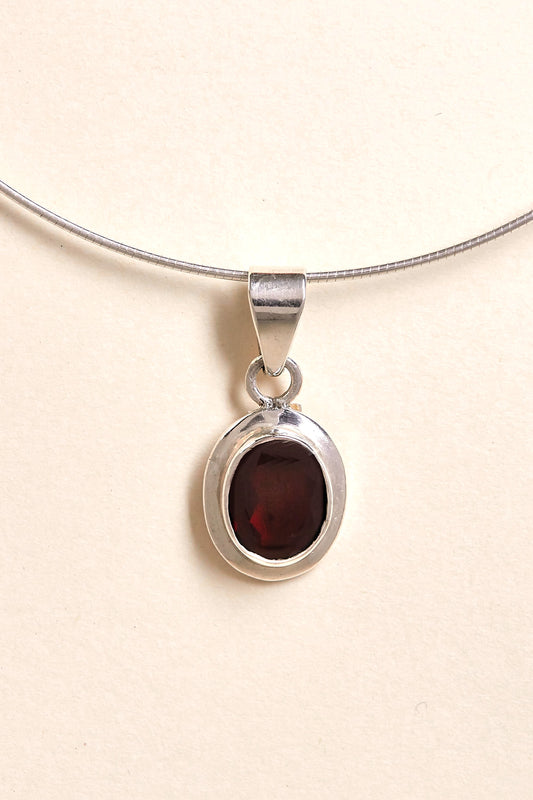 Garnet Pendant (medium)