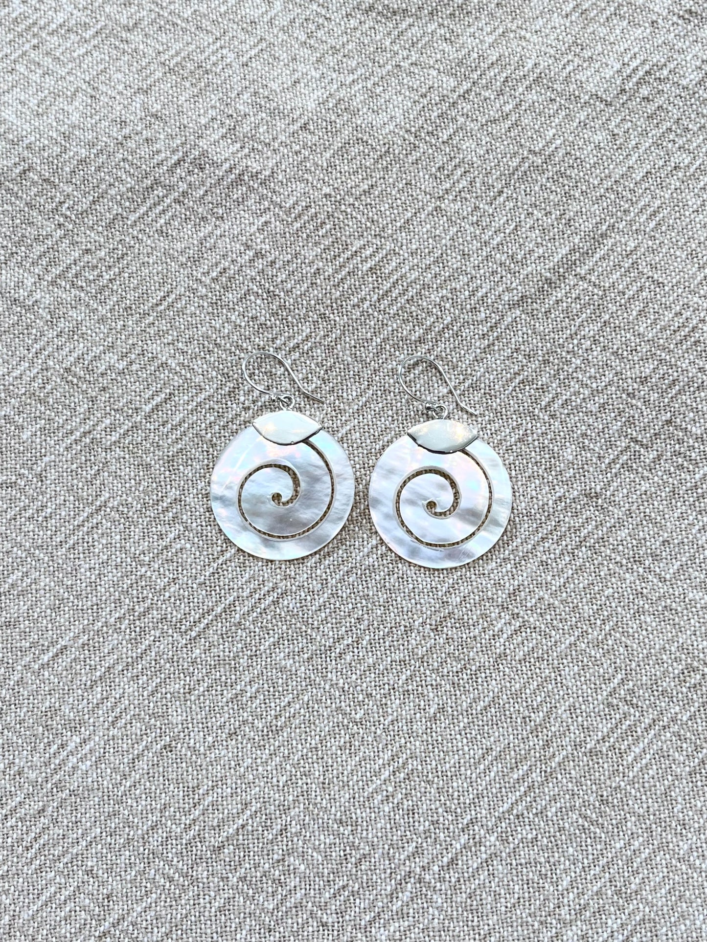 Mother of Pearl Earrings spiral