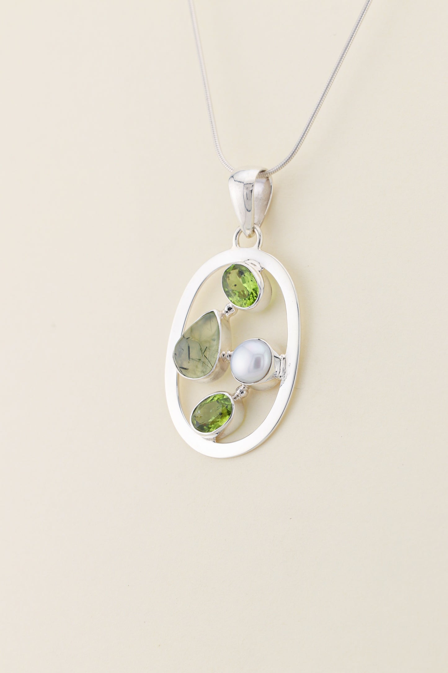 Peridot, Prehnite and Fresh Water Pear Pendant | PERIPM2