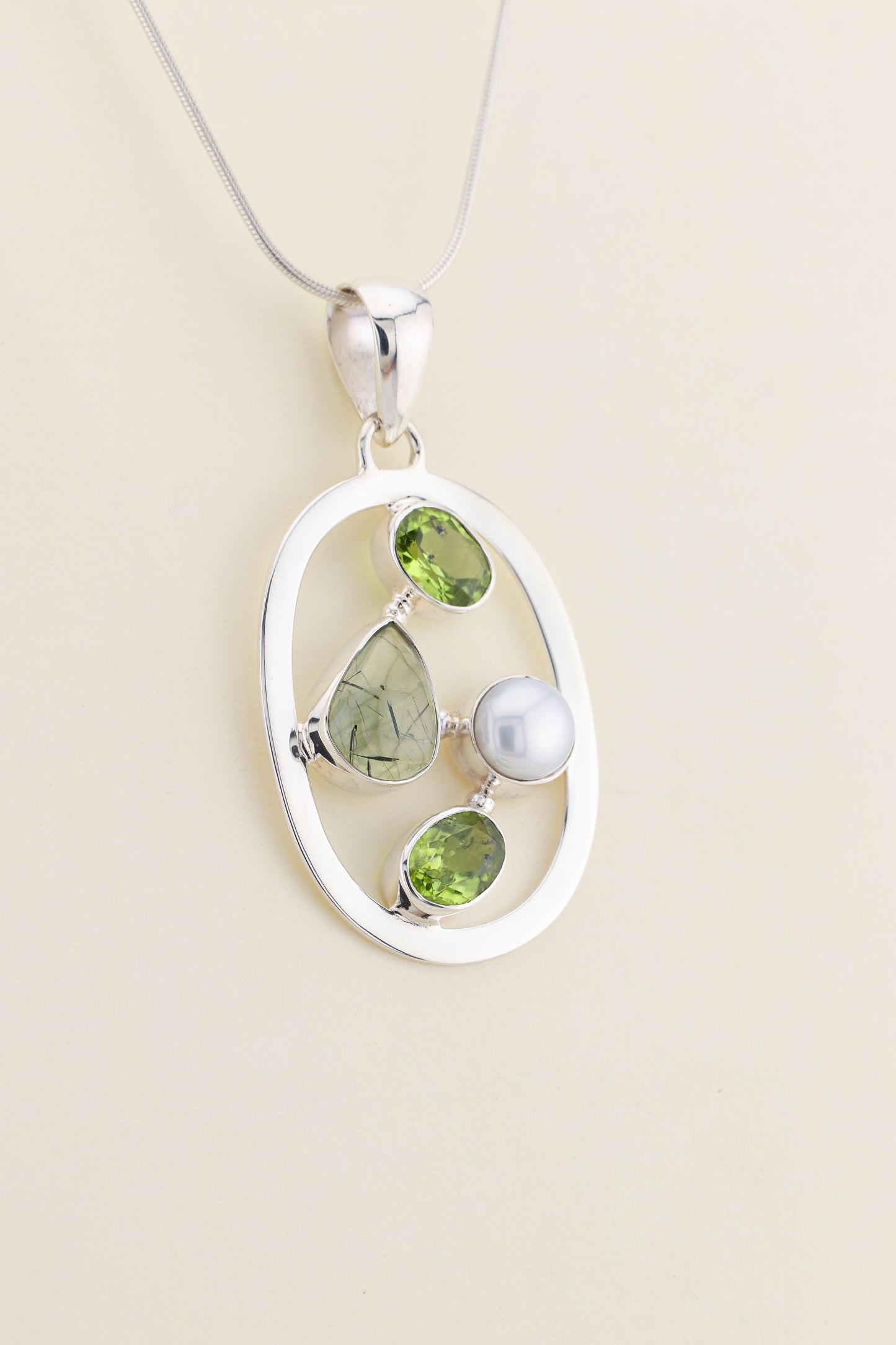 Peridot, Prehnite and Fresh Water Pear Pendant | PERIPM2