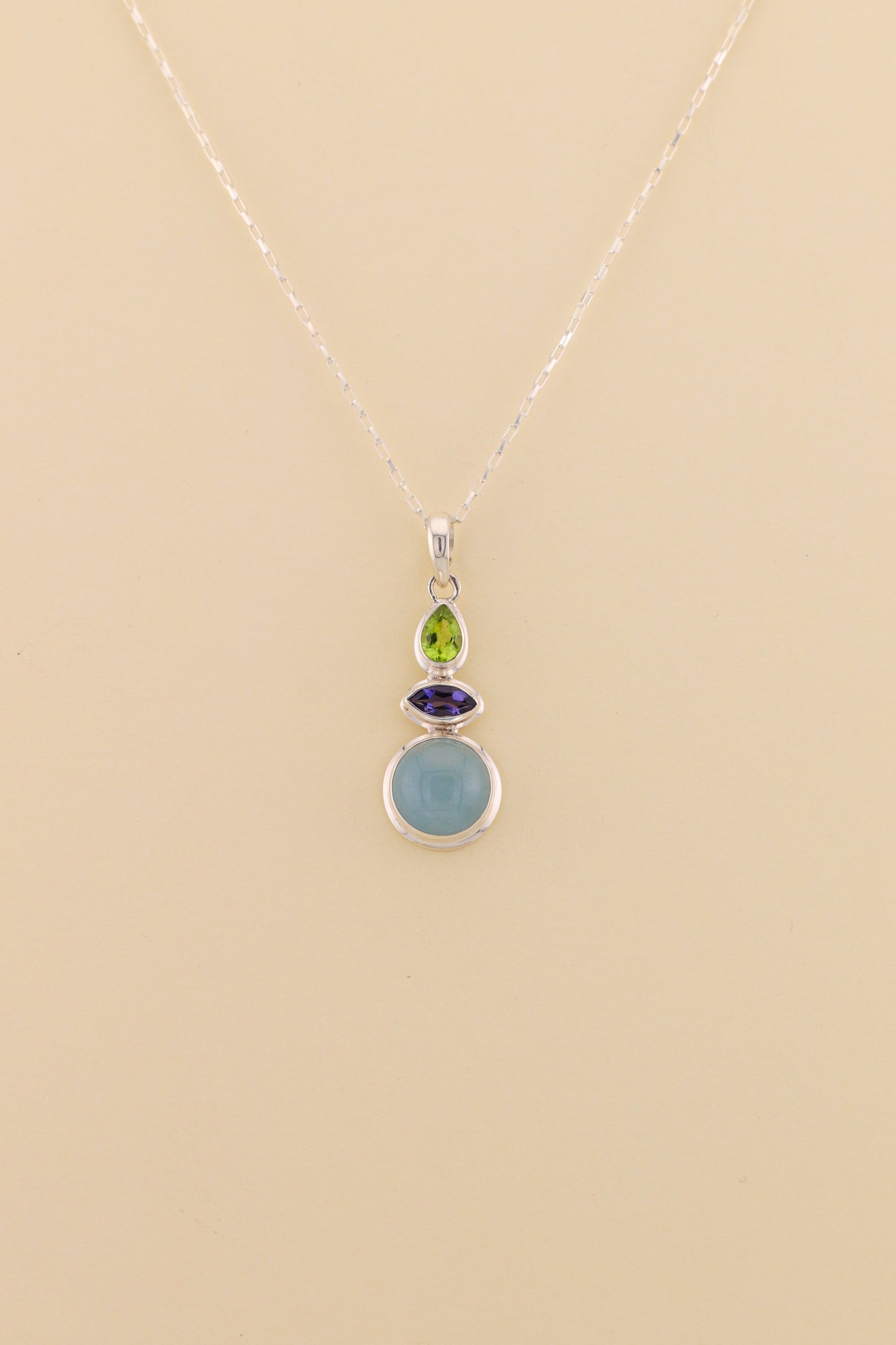 Aquamarine, Peridot and Iolite Pendant | AQPM5