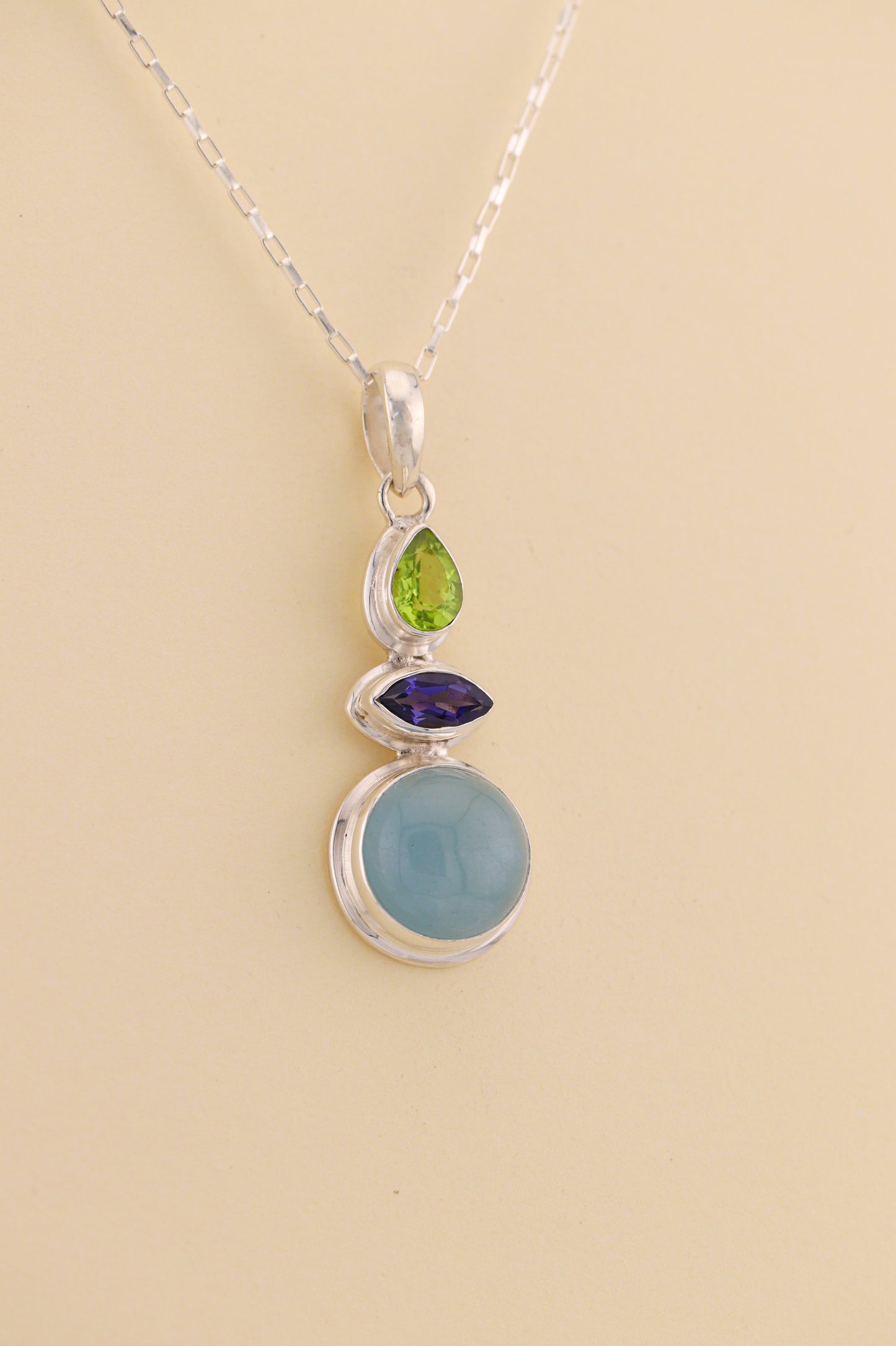 Aquamarine, Peridot and Iolite Pendant | AQPM5