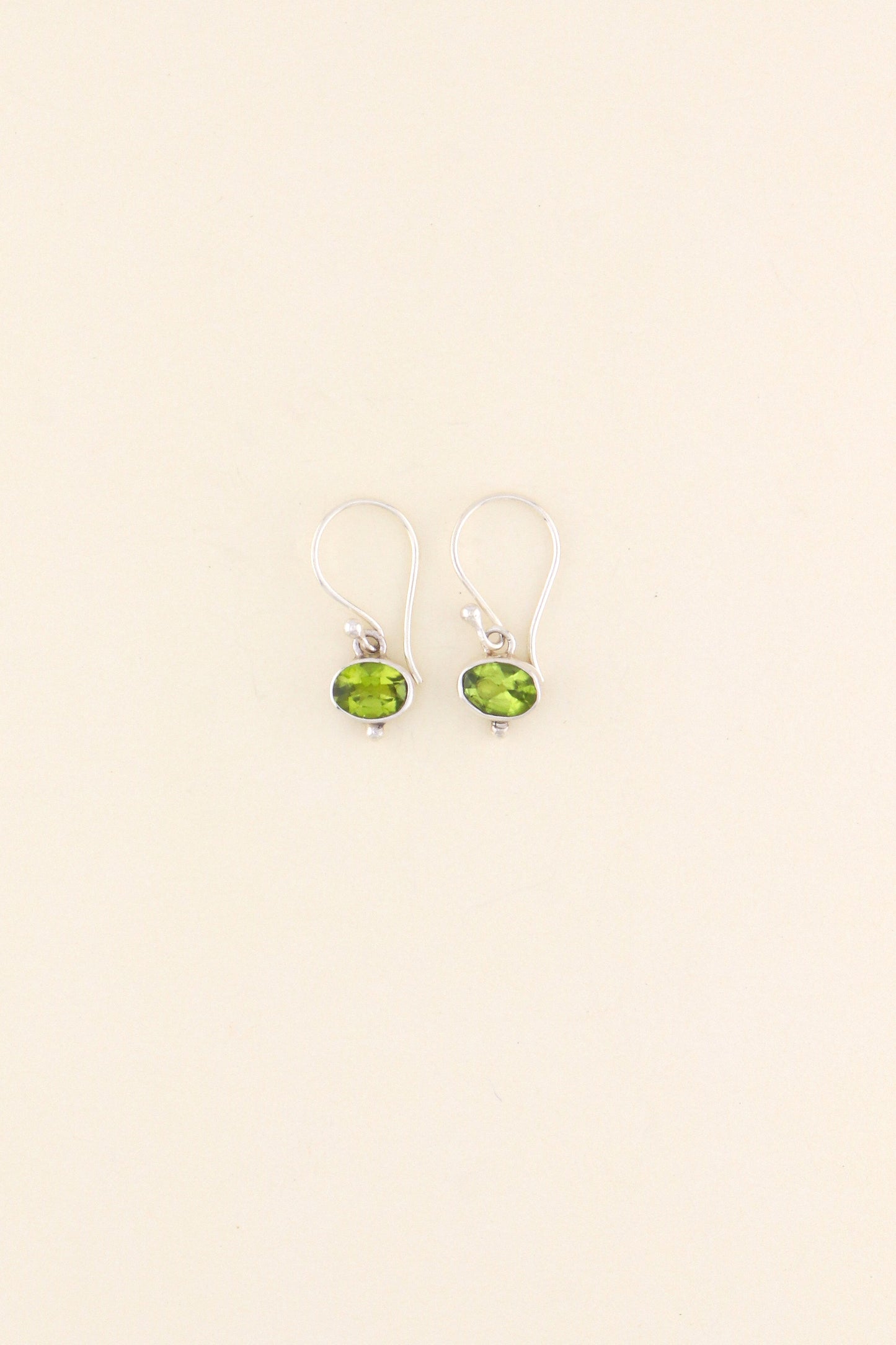 Peridot Earrings | PERIE8