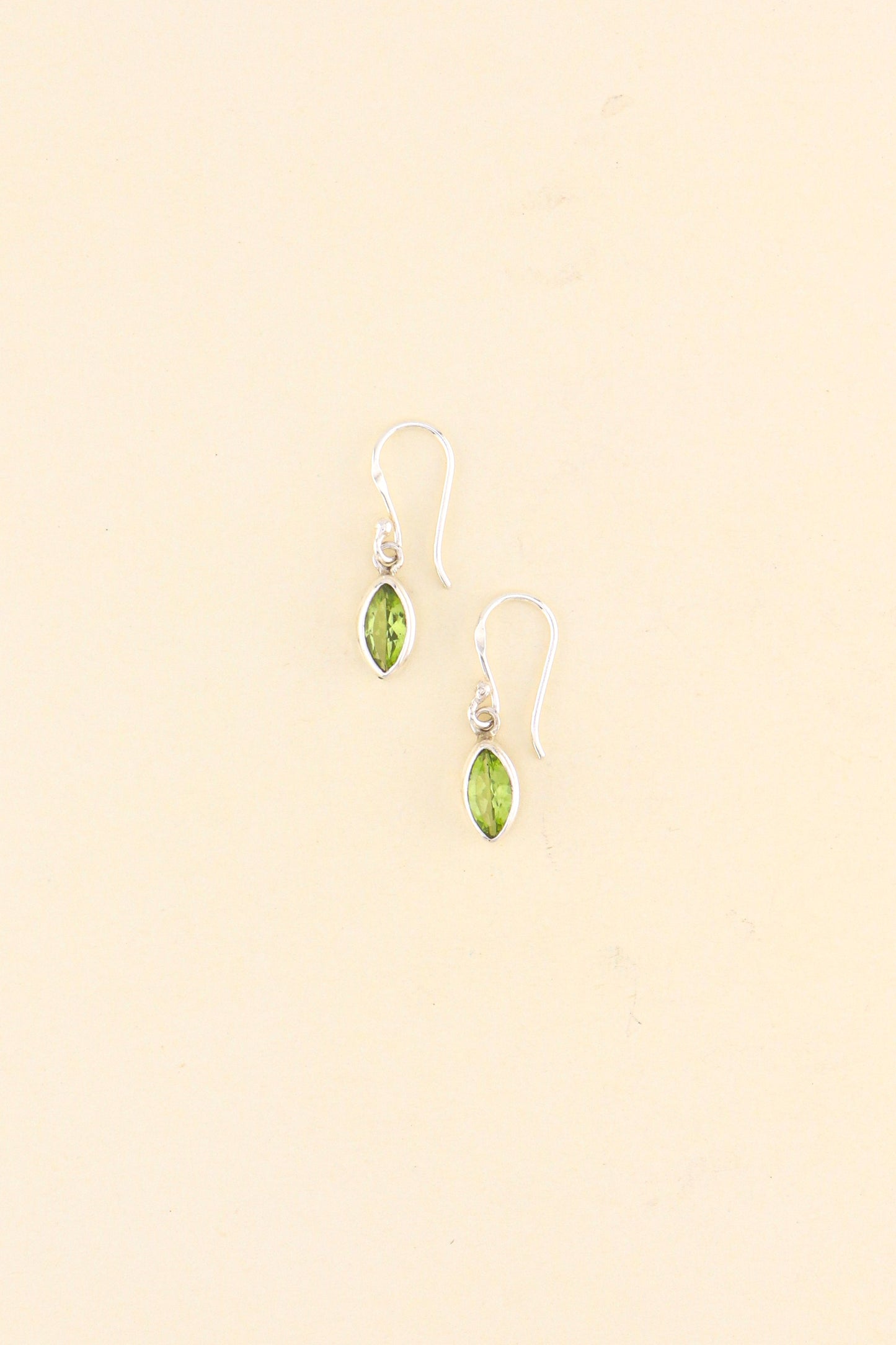 Peridot Earrings | PERIE17