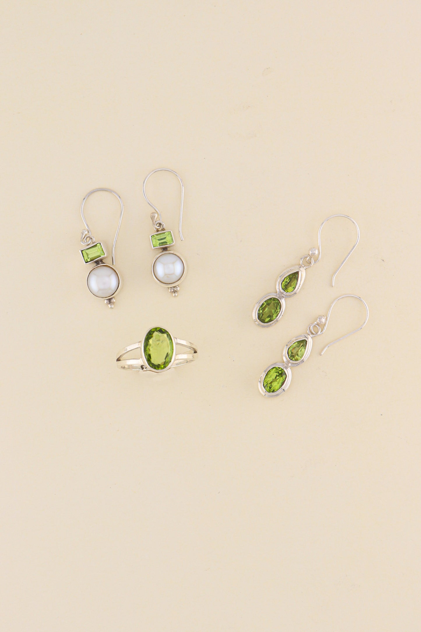 Peridot Earrings | PERIE14